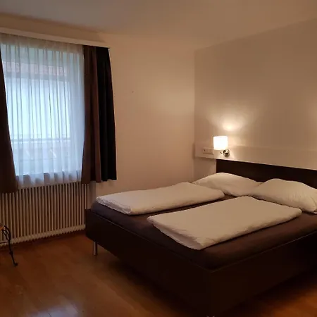 Schauer 3* Waldhausen im Strudengau