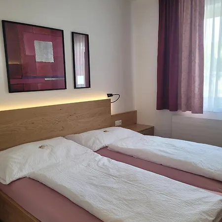 Schauer Guest house