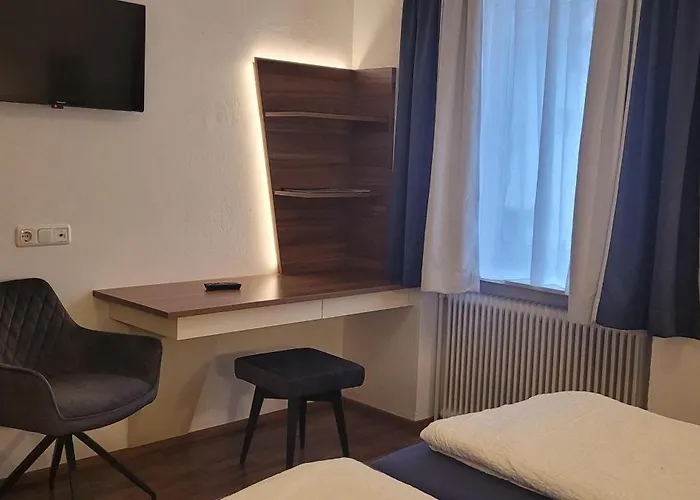 Schauer 3* Waldhausen im Strudengau