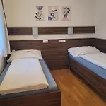 Schauer 3* Waldhausen im Strudengau