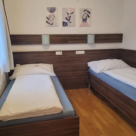 Schauer 3* Waldhausen im Strudengau