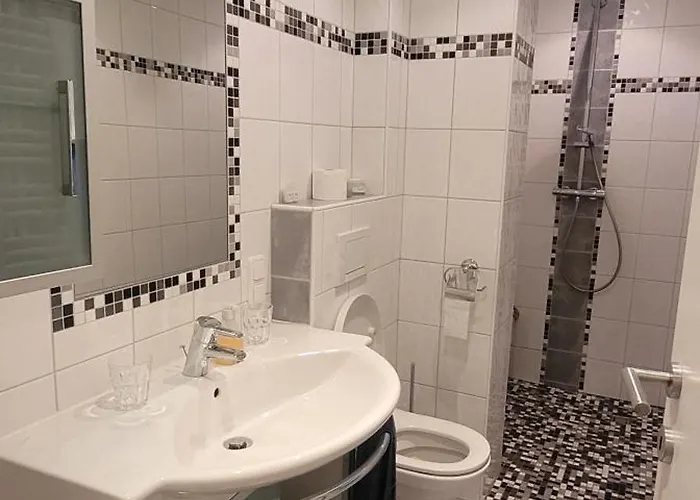 Schauer Waldhausen im Strudengau