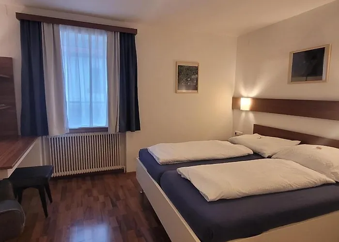 Schauer 3* Waldhausen im Strudengau